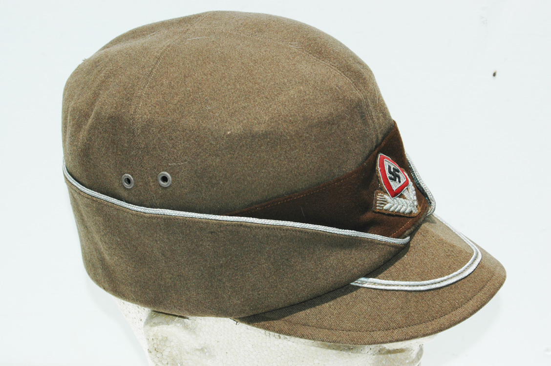 German WWII RAD Officers Robin Hood cap with Traditions Badge