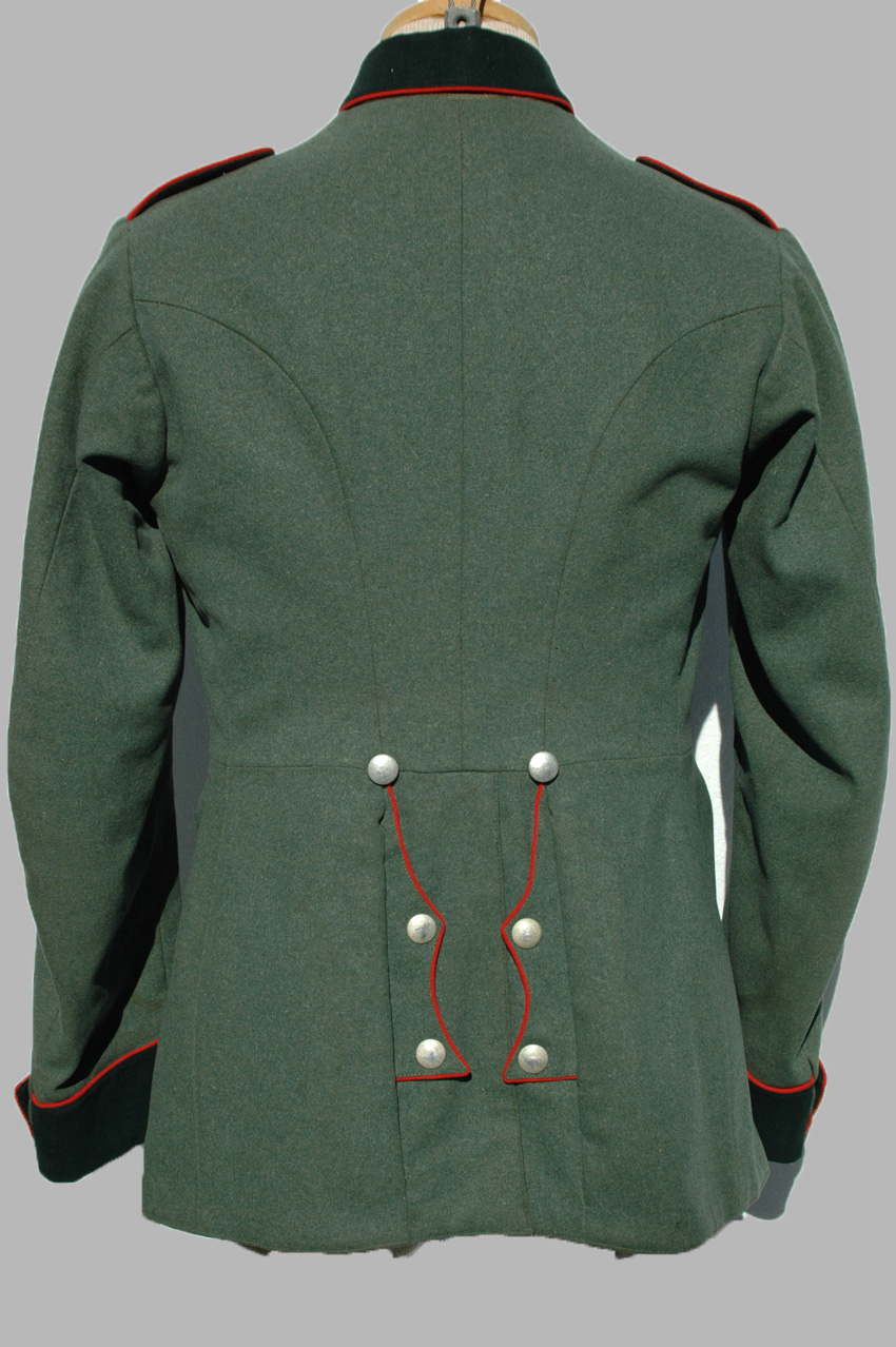 German WWII Artillery Enlisted Parade Tunic