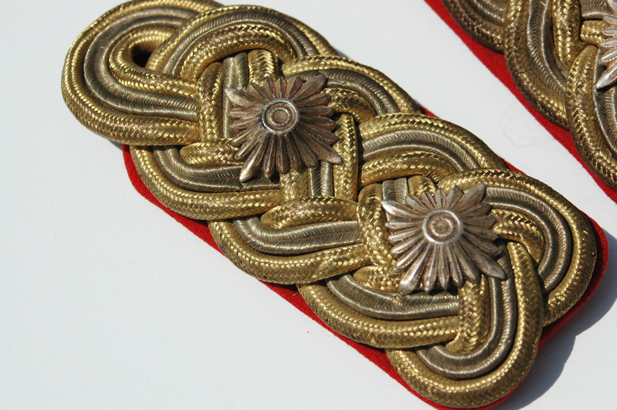 German WWII Army (HEER) General's Shoulderboards