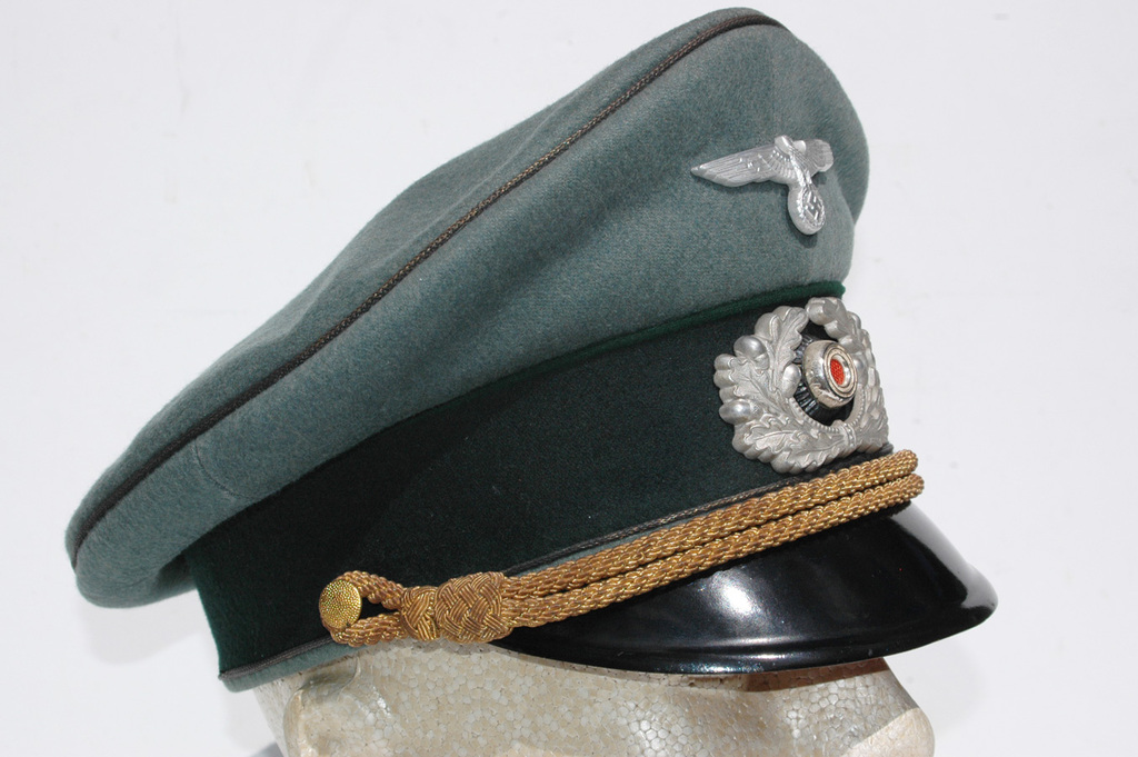 generalcap4.jpg