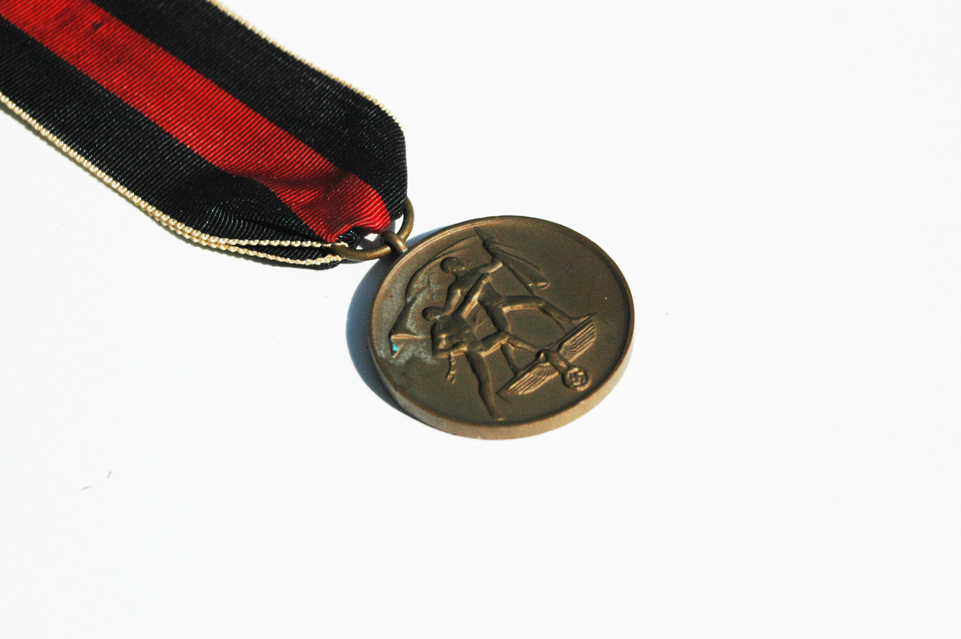German WWII Anschluss Medal w/Ribbon